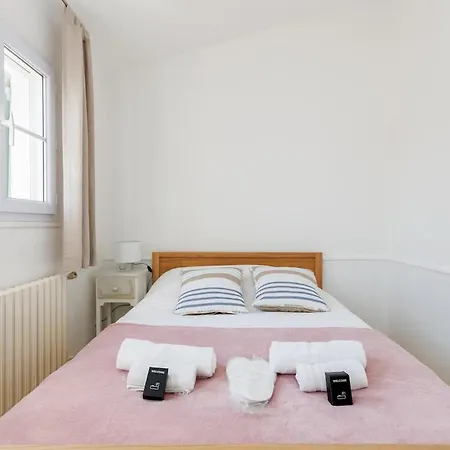 Maison Un Ponton Plein D Options Yourhosthelper Villa *